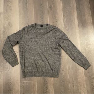 Men’s J.Crew gray cotton sweater (Sz M)